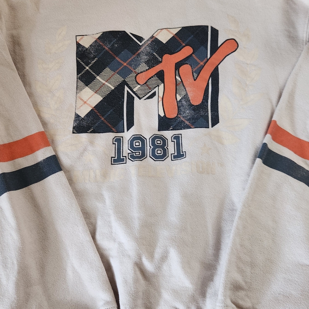 Cropped MTV Logo Beige Sweatshirt